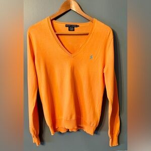 V neck sweater